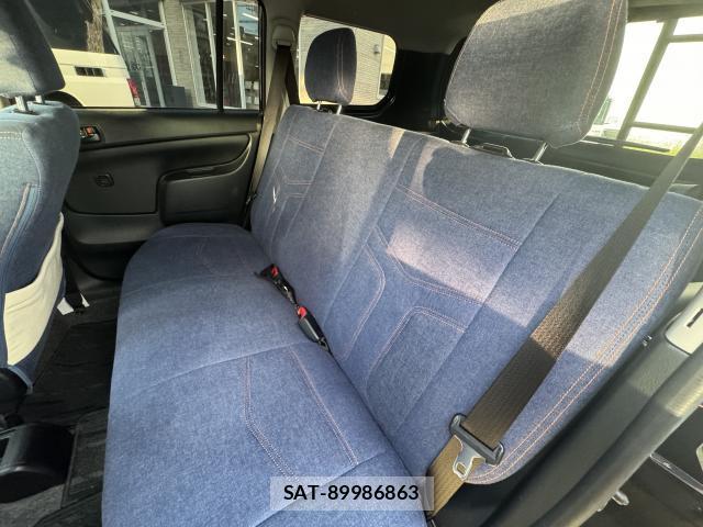Toyota PROBOX 2022-08 8379224-6