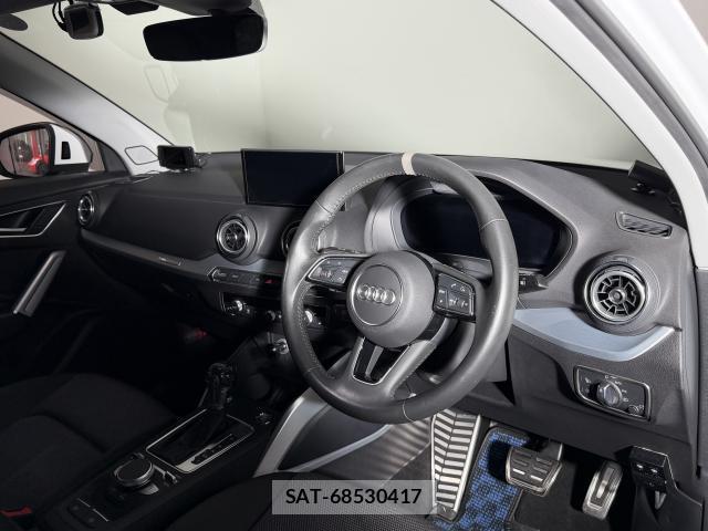 Audi Q2 2018-06 8379532-3