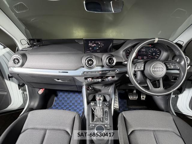 Audi Q2 2018-06 8379532-5