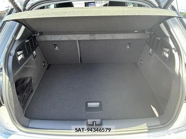 Audi Q2 2026-03 8379640-13