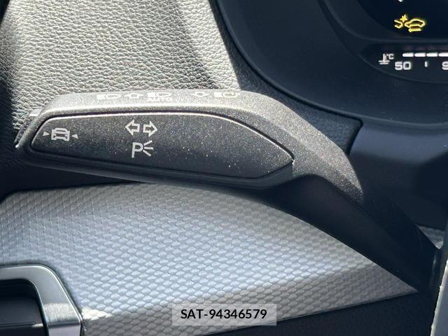 Audi Q2 2026-03 8379640-6