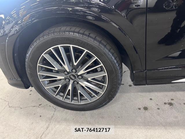 Audi Q3 2021-10 8379195-7