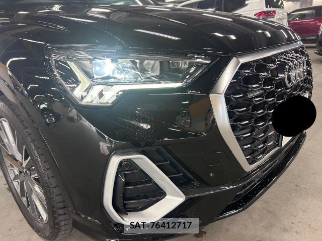 Audi Q3 2021-10 8379195-8