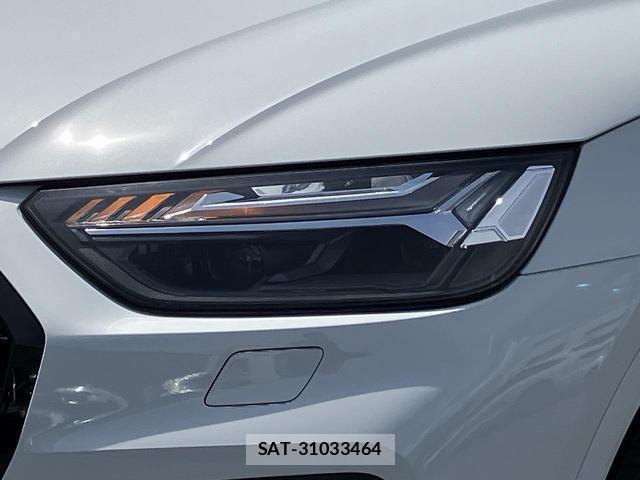 Audi Q5 2022-12 8379643-11
