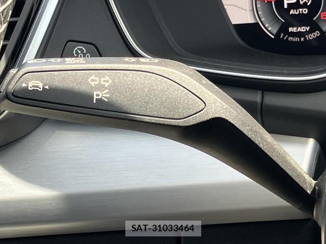 Audi Q5 2022-12 8379643-9