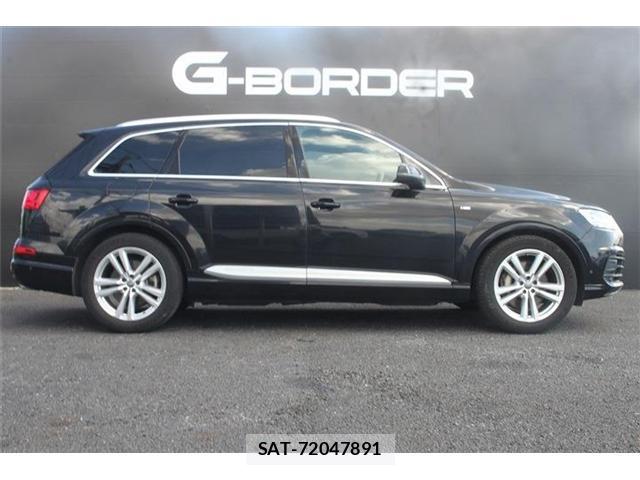 Audi Q7 2018-06 8379729-14