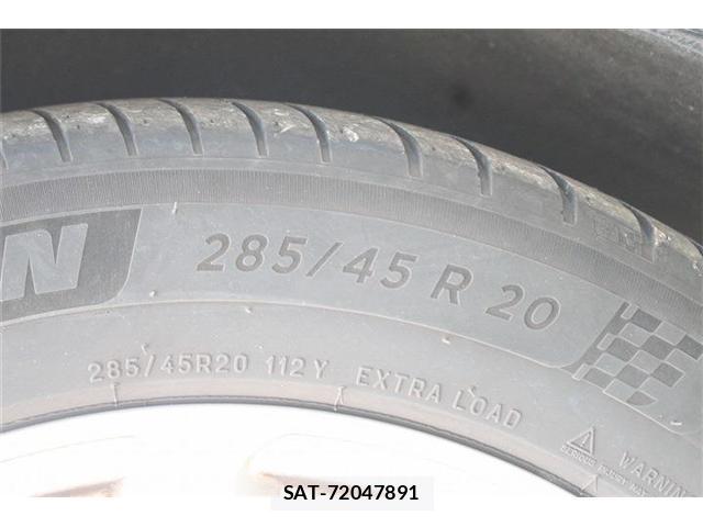 Audi Q7 2018-06 8379729-17