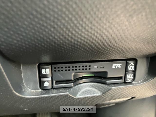 Toyota RACTIS 2008-07 8378988-16