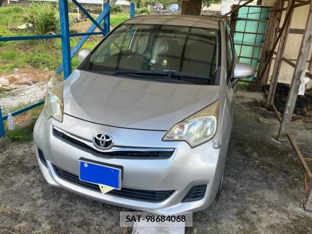 Toyota RACTIS 2011-09 8379828-0