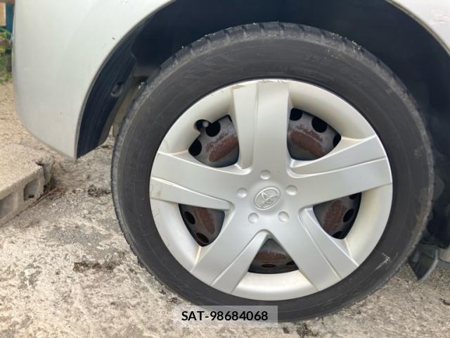 Toyota RACTIS 2011-09 8379828-3