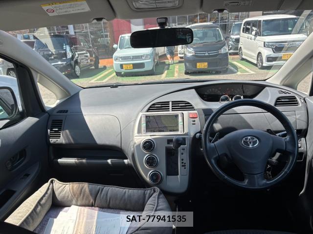 Toyota RACTIS 2008-03 8379864-10