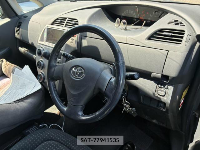 Toyota RACTIS 2008-03 8379864-2