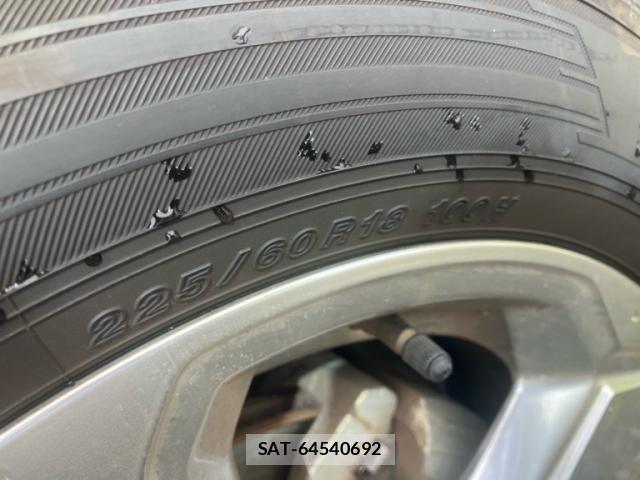 Toyota RAV4 2019-07 8379058-3