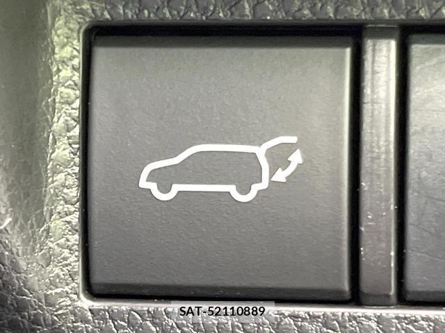 Toyota RAV4 2019-12 8379402-2