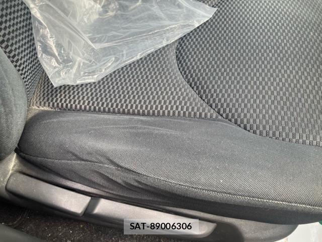 Toyota RAV4 2007-08 8379575-16