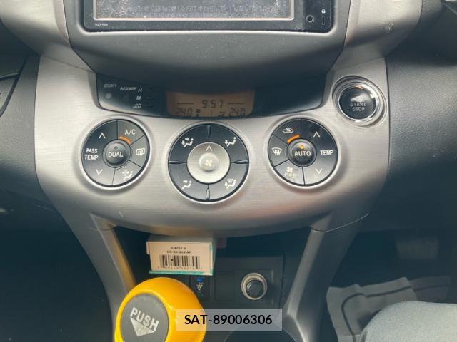 Toyota RAV4 2007-08 8379575-18