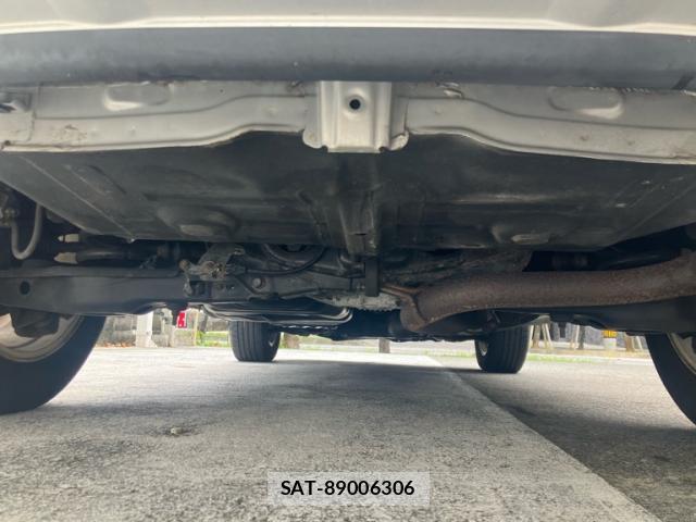 Toyota RAV4 2007-08 8379575-3