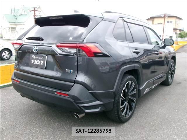 Toyota RAV4 2020-09 8379781-1