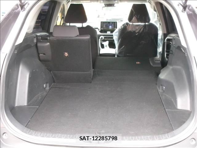 Toyota RAV4 2020-09 8379781-12