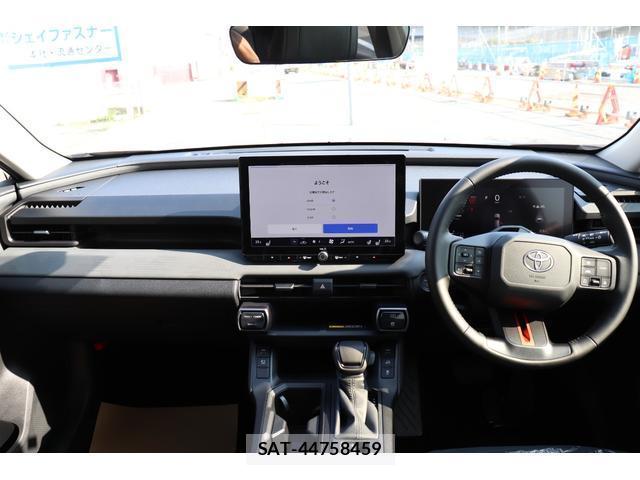 Toyota RAV4 2026-07 8379844-13