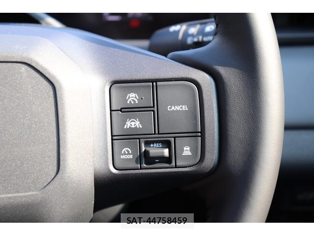 Toyota RAV4 2026-07 8379844-17