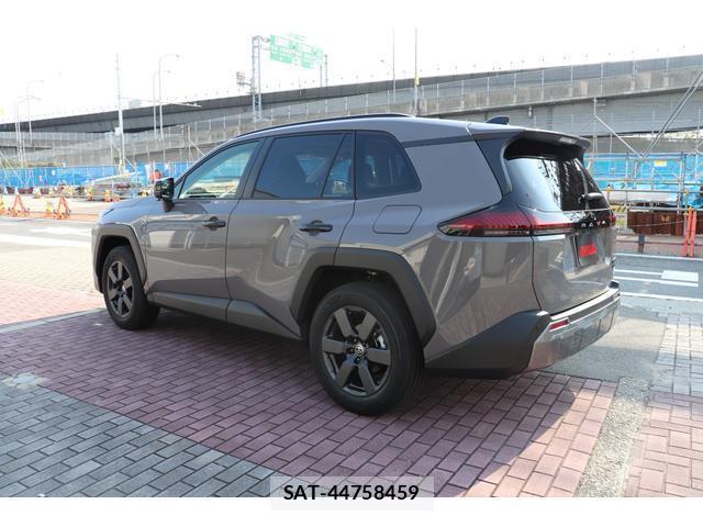 Toyota RAV4 2026-07 8379844-4