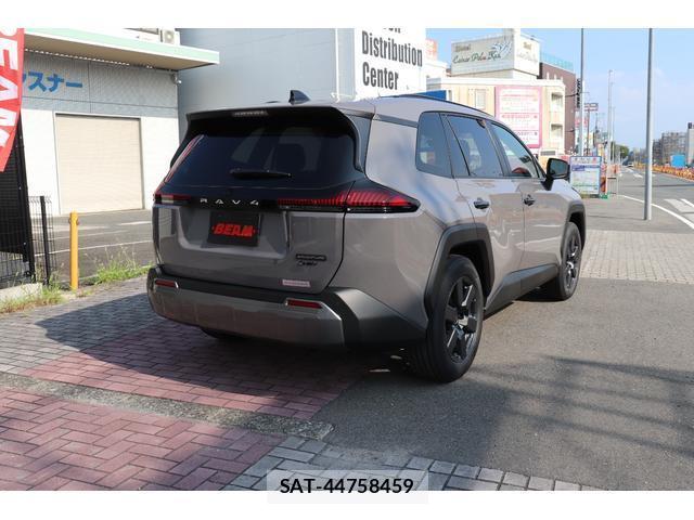Toyota RAV4 2026-07 8379844-7