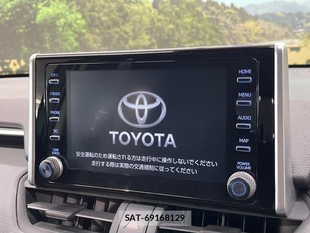 Toyota RAV4 2022-01 8379960-3