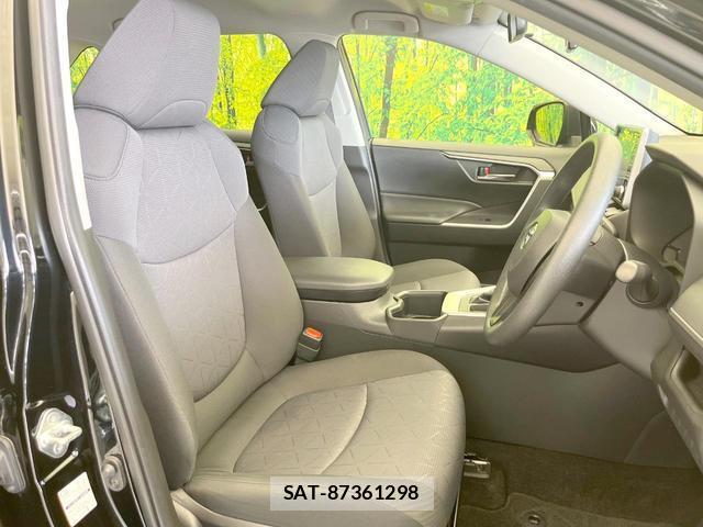 Toyota RAV4 2022-10 8380045-7