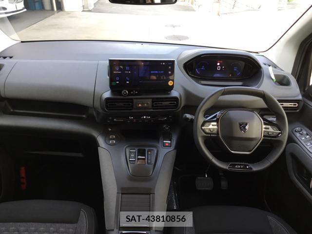 Peugeot Rifter 2025-09 8380108-10
