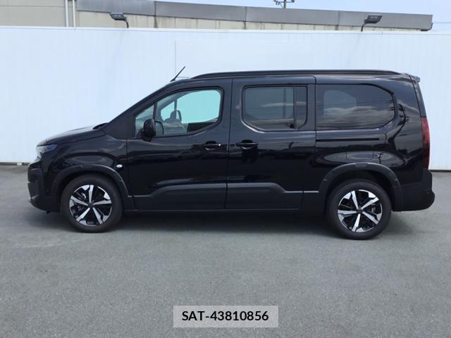 Peugeot Rifter 2025-09 8380108-5