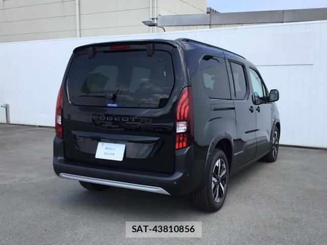 Peugeot Rifter 2025-09 8380108-9