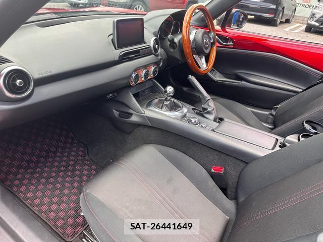 Mazda ROADSTER 2017-09 8379333-16
