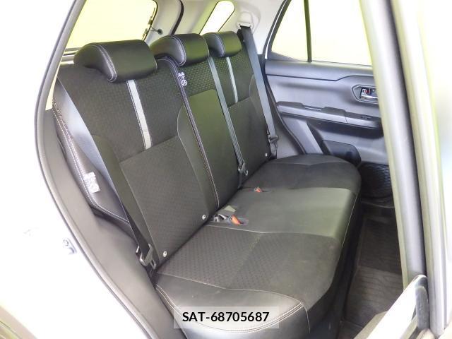 Daihatsu ROCKY 2023-01 8379768-9