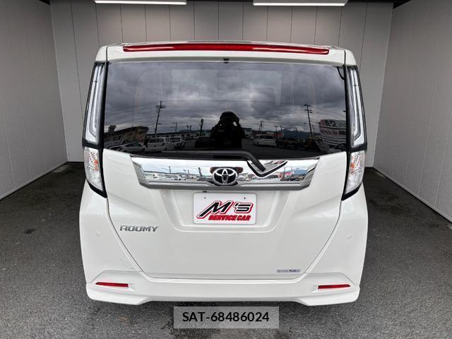 Toyota ROOMY 2023-11 8379183-4