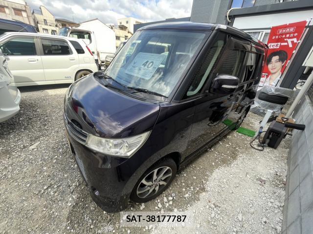 Nissan ROOX 2011-11 8378612-2