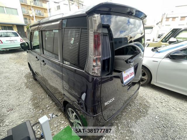 Nissan ROOX 2011-11 8378612-8
