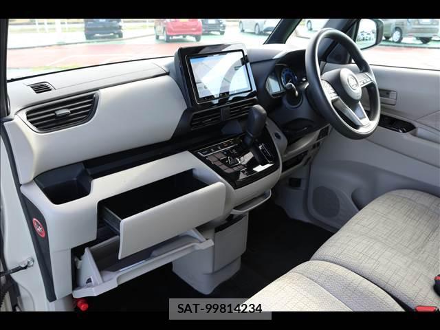 Nissan ROOX 2020-07 8379500-10