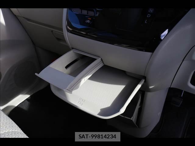 Nissan ROOX 2020-07 8379500-16