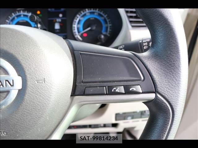 Nissan ROOX 2020-07 8379500-19