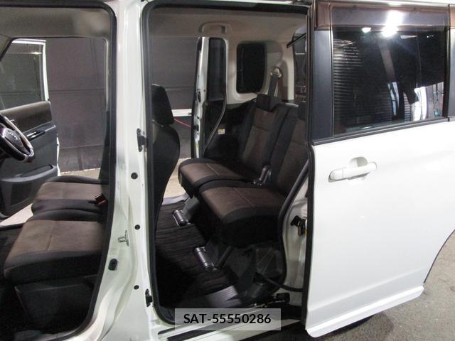 Nissan ROOX 2012-04 8379546-15