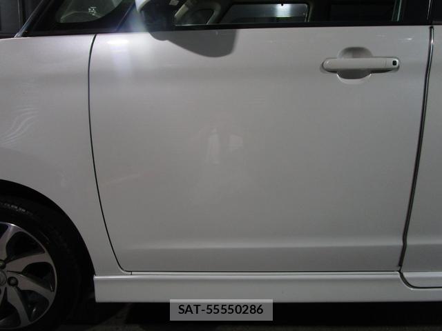 Nissan ROOX 2012-04 8379546-2