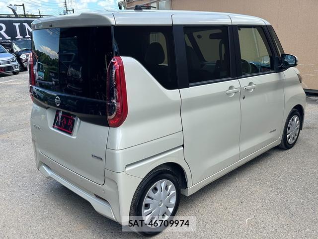 Nissan ROOX 2022-05 8379562-13