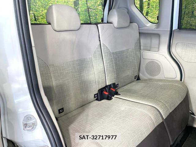 Nissan ROOX 2022-04 8379930-8