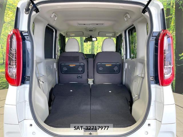 Nissan ROOX 2022-04 8379930-9