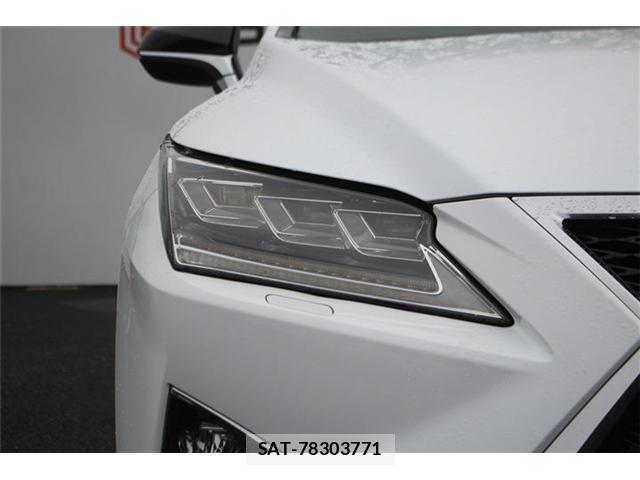 Lexus RX 2017-01 8379677-15