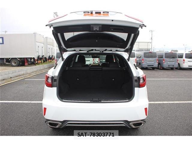 Lexus RX 2017-01 8379677-19