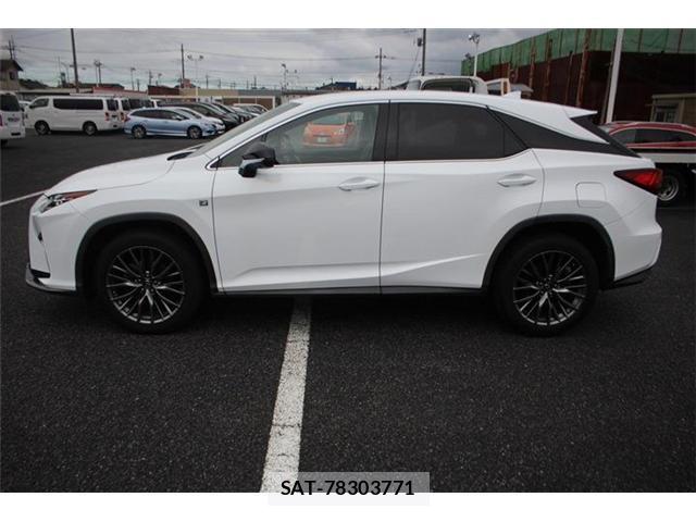 Lexus RX 2017-01 8379677-6
