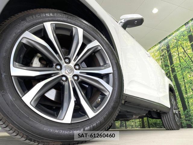 Lexus RX 2016-02 8379932-12