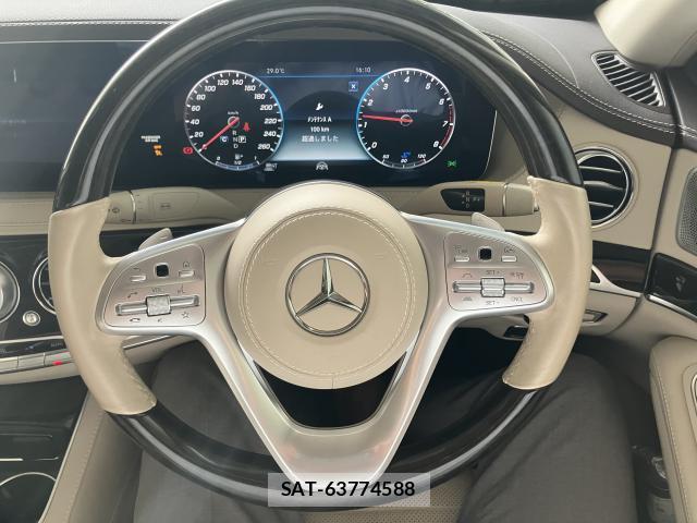 Mercedes Benz S-CLASS 2017-11 8379863-12